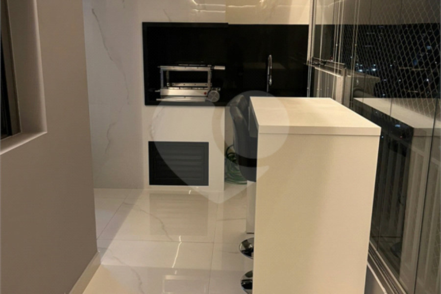Apartamento à venda com 2 quartos, sendo 1 suíte, em Barra Funda, São Paulo, SP