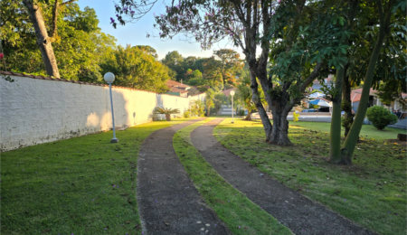 Chácara à venda com 4 quartos, sendo 1 suíte,  em Chácaras São Bento, Valinhos, SP