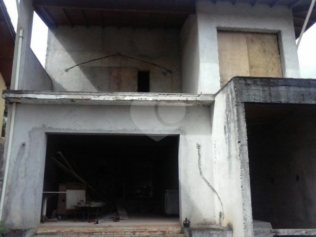 Sobrado à venda com 4 quartos, sendo 1 suíte,  em Barro Branco (zona Norte), São Paulo, SP