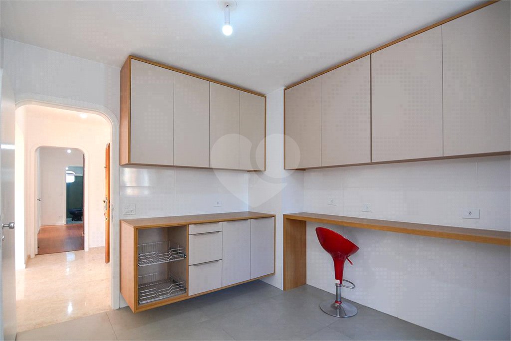 Apartamento à venda com 4 quartos, sendo 2 suítes,  em Brooklin Paulista, São Paulo, SP