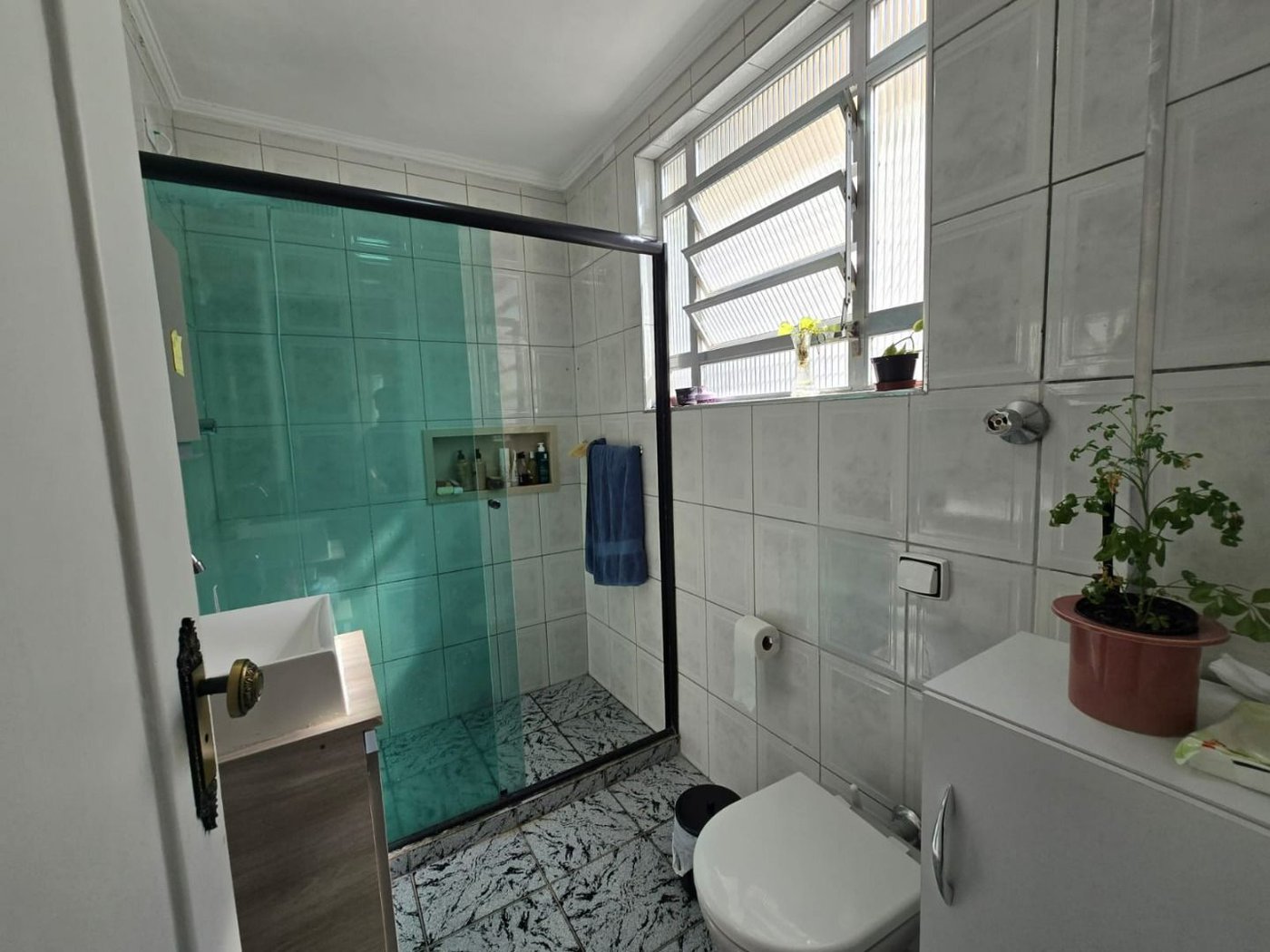 Apartamento com 2 dormitórios à venda, 59 m² por R$ 420.000,00 - Gonzaga - Santos/SP