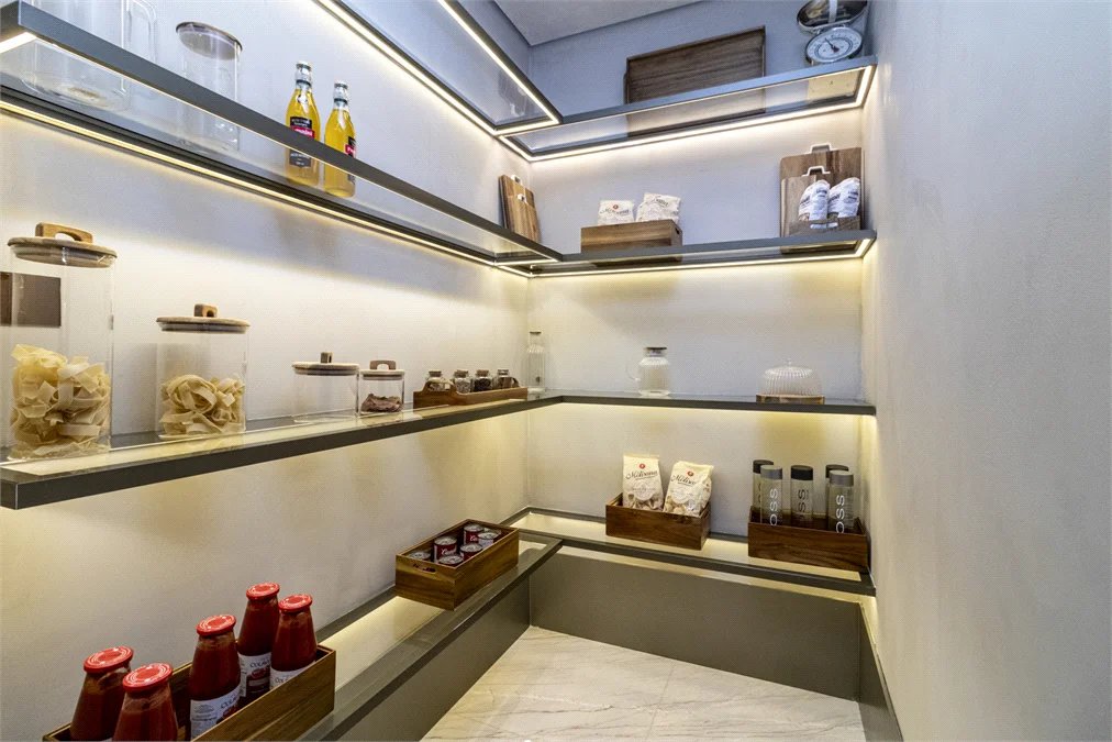 Apartamento à venda com 4 suítes em Jardim Guedala, São Paulo, SP