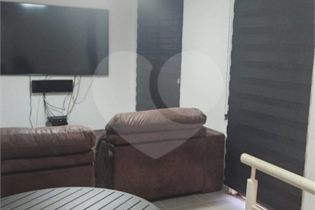 Duplex à venda com 2 quartos, sendo 1 suíte, em Vila Sedenho, Araraquara, SP