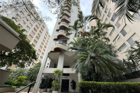 Apartamento à venda com 3 quartos, sendo 1 suíte, em Jardim Paulista, São Paulo, SP