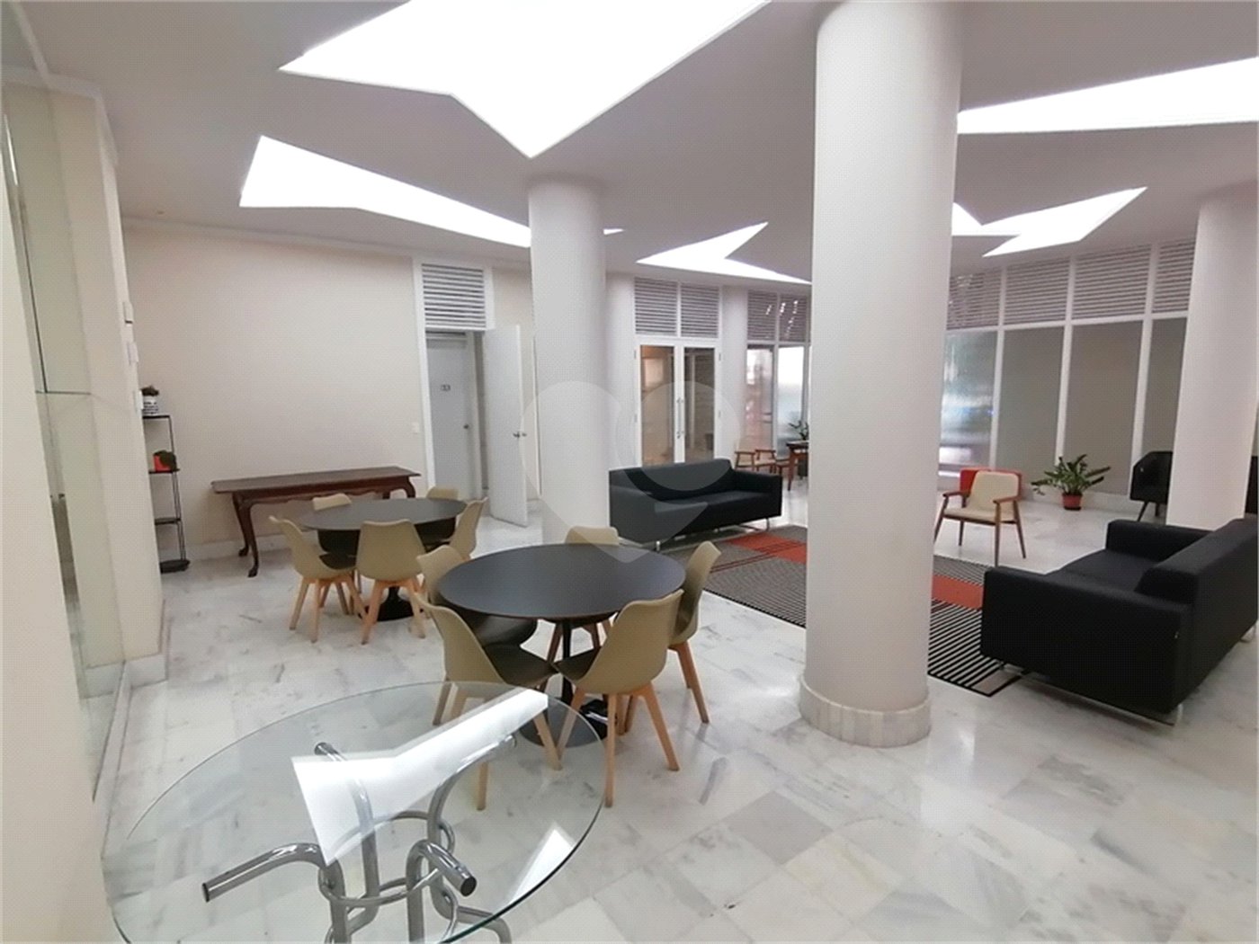 APARTAMENTO COBERTURA Á VENDA COM 200m2 ÍCONE NA BELA VISTA