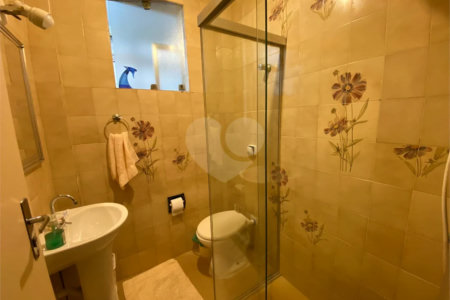 Amplo Apartamento à Venda – 140 m² | 3 Dormitórios | 1 Vaga