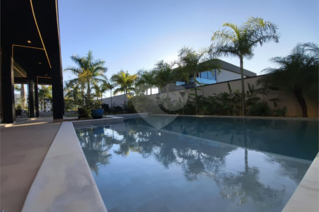 Casa à venda ou para alugar com 5 suítes no condomínio Alphaville Nova Esplanada 4, Votorantim - SP