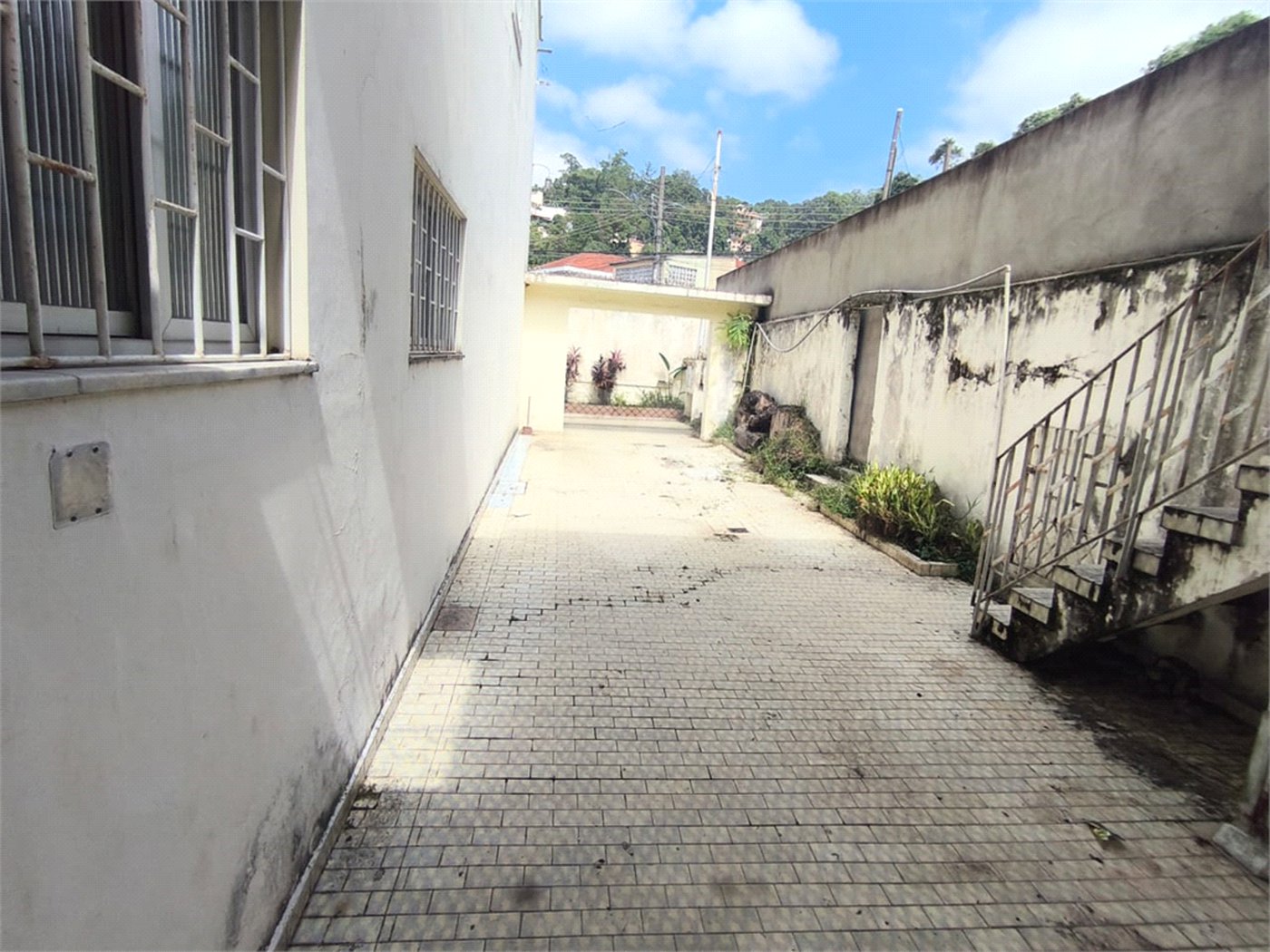 Sobrado à venda com 3 quartos, sendo 1 suíte, em Tremembé, São Paulo, SP