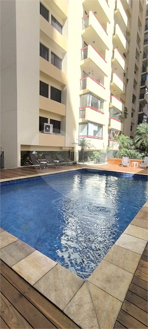 Apartamento à venda com 3 quartos, sendo 1 suíte, em Pinheiros, São Paulo, SP