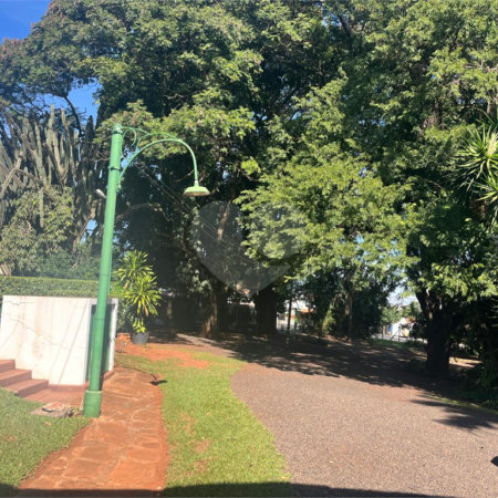 Terreno à venda com 1 suíte no Centro, Araraquara, SP