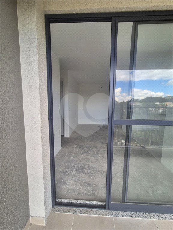 Apartamento à venda com 3 quartos, sendo 1 suíte, em Vila Anastácio, São Paulo, SP