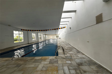 Apartamento para alugar com 3 suítes em Vila Romana, São Paulo, SP