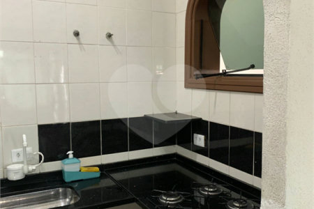 Sobrado à venda com 3 quartos, sendo 1 suíte,  em Vila Maria Alta, São Paulo, SP