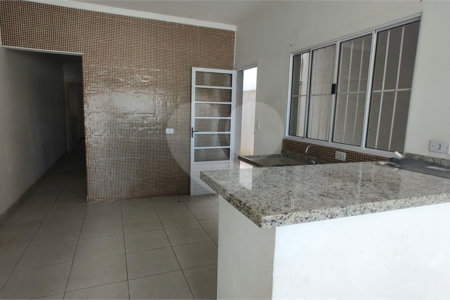 Casa à venda com 2 quartos em Jardim Imperial, Atibaia, SP