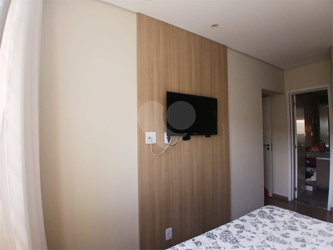 Apartamento à venda com 2 quartos, sendo 1 suíte,  em Bairro do Cambará, São Roque, SP