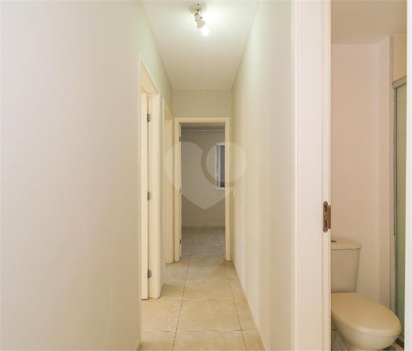 Apartamento à venda com 3 quartos, sendo 1 suíte, em Parque Reboucas, São Paulo, SP