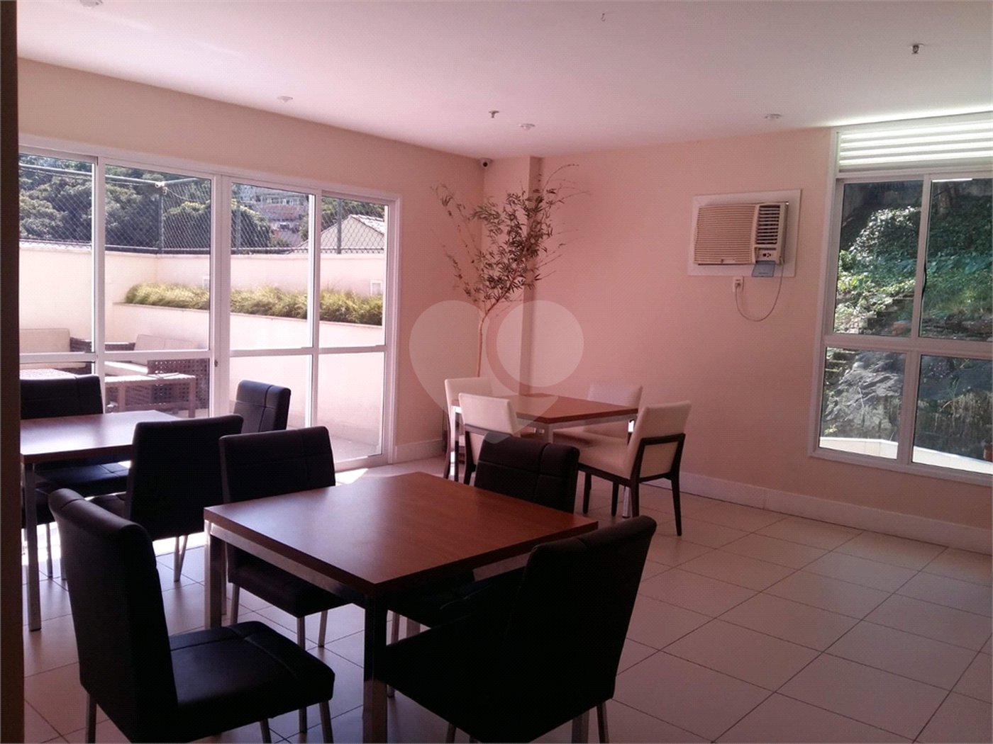 Apartamento à venda com 3 quartos, sendo 1 suíte, em Tijuca, Rio de Janeiro, RJ