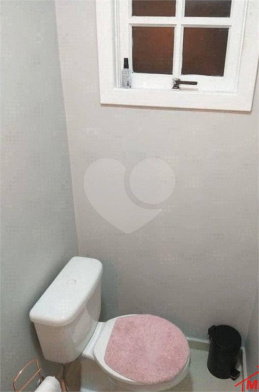 Casa à venda com 3 quartos, sendo 1 suíte, em Vila Rio de Janeiro, Guarulhos, SP