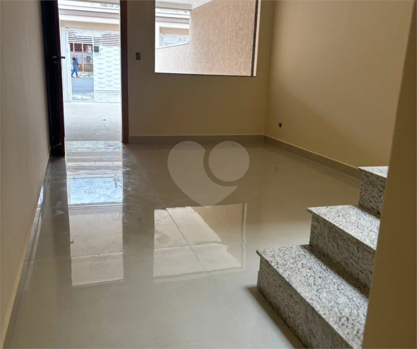 Sobrado à venda com 3 quartos, sendo 1 suíte, em Vila Nova Cachoeirinha, São Paulo, SP