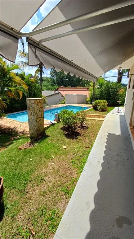 Casa à venda com 4 quartos, sendo 1 suíte,  no condomínio Jardim do Ribeirão I, Itupeva - SP