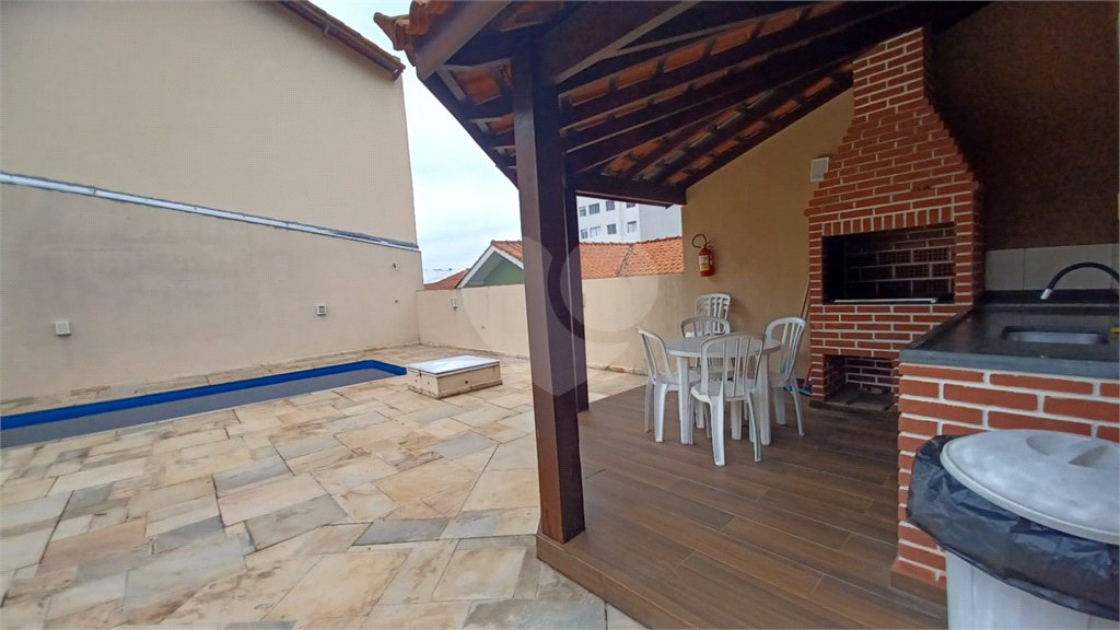 Casa à venda com 3 quartos, sendo 1 suíte, no condomínio Residencial Morada do Horto, São Paulo - SP