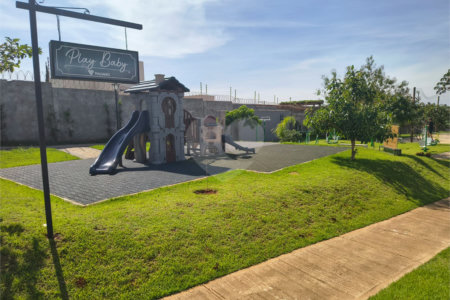 Terreno à venda no condomínio Riviera Village Cravinhos, Cravinhos - SP