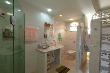 Casa à venda com 4 quartos, sendo 1 suíte, em Andaraí, Rio de Janeiro, RJ