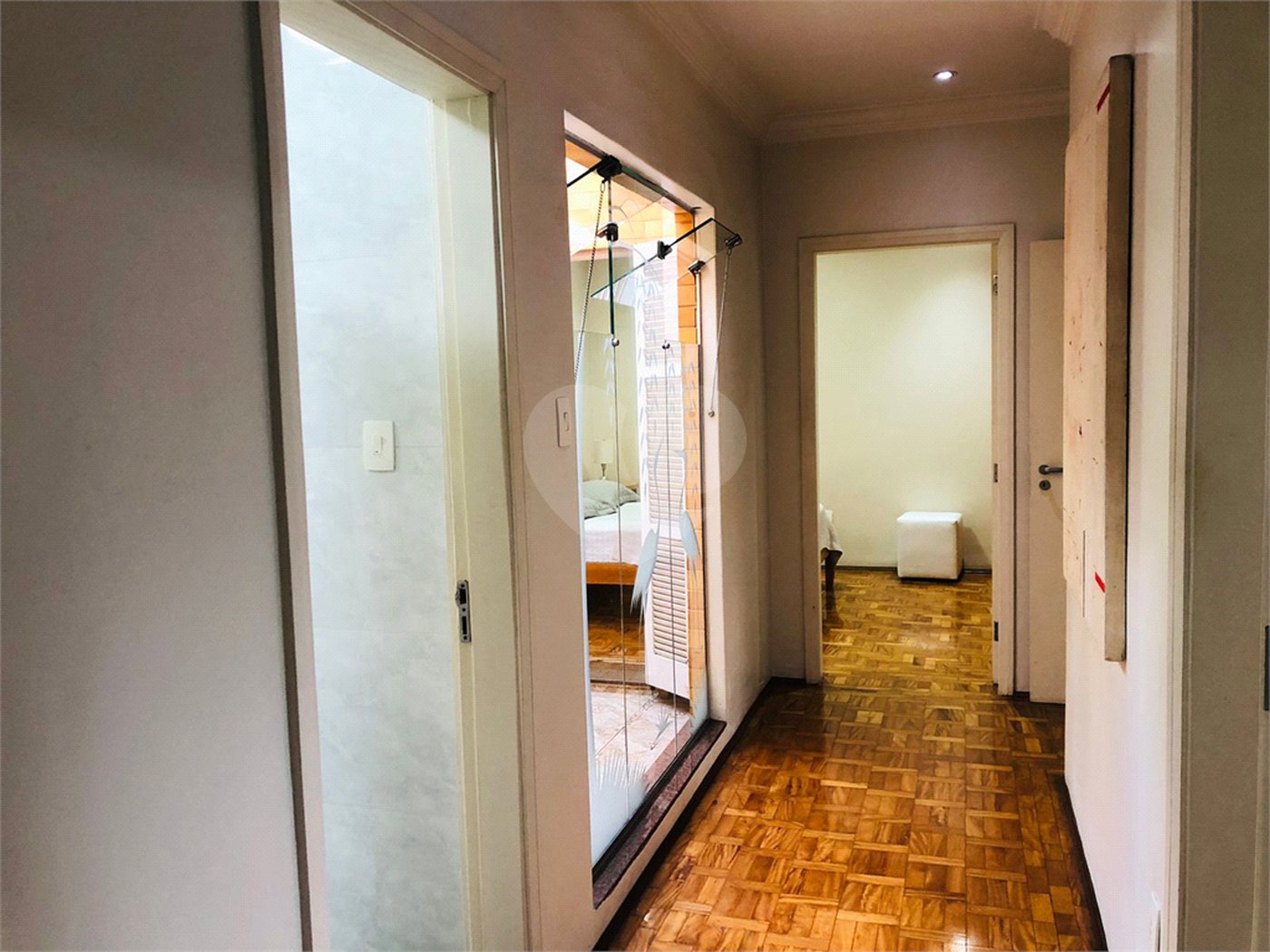 Casa Térrea à venda com 3 quartos, sendo 1 suíte,  em Vila Industrial, Mogi das Cruzes, SP