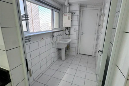 Apartamento para alugar com 3 quartos, sendo 1 suíte, em Pinheiros, São Paulo, SP