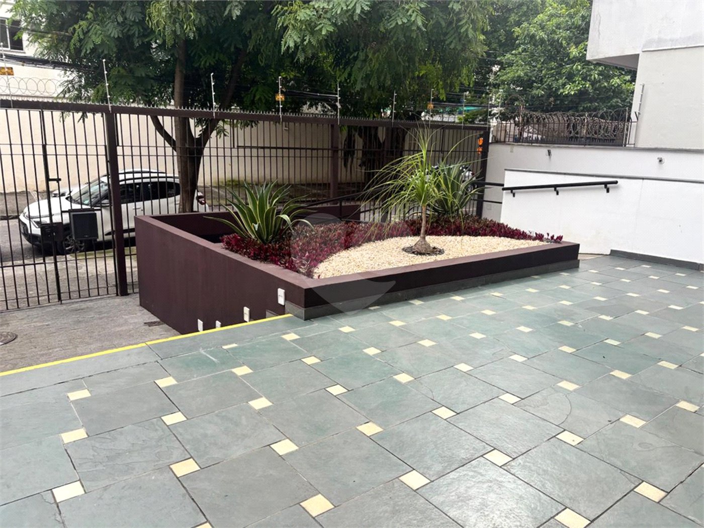 Apartamento à venda com 3 quartos, sendo 1 suíte,  em Maracanã, Rio de Janeiro, RJ