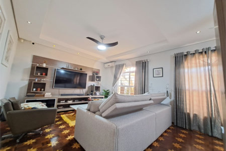 Casa à venda com 3 quartos, sendo 1 suíte, em Vila Trujillo, Sorocaba, SP