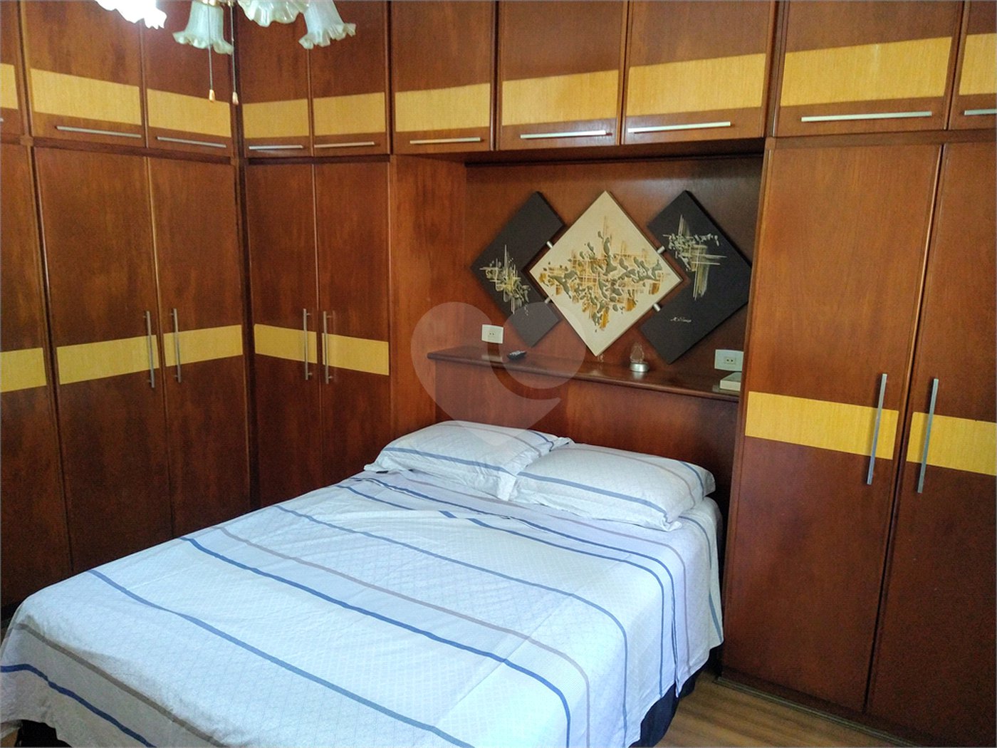 Casa à venda com 3 quartos, sendo 1 suíte, em Jardim Franca, São Paulo, SP