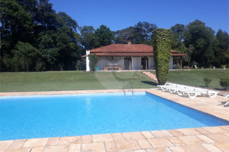 Chácara à venda com 3 quartos, sendo 2 suítes,  em Vila Darcy Penteado (mailasqui), São Roque, SP