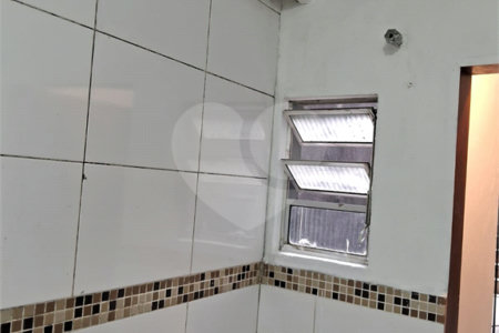 Casa de Vila para alugar com 1 quarto em Jardim Fontalis, São Paulo, SP
