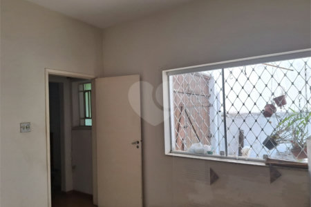 Sobrado à venda com 4 quartos em Planalto Paulista, São Paulo, SP