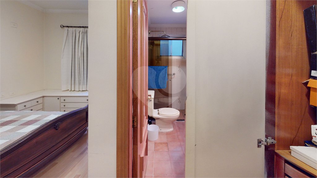 Apartamento à venda com 4 quartos, sendo 2 suítes, em Campo Belo, São Paulo, SP
