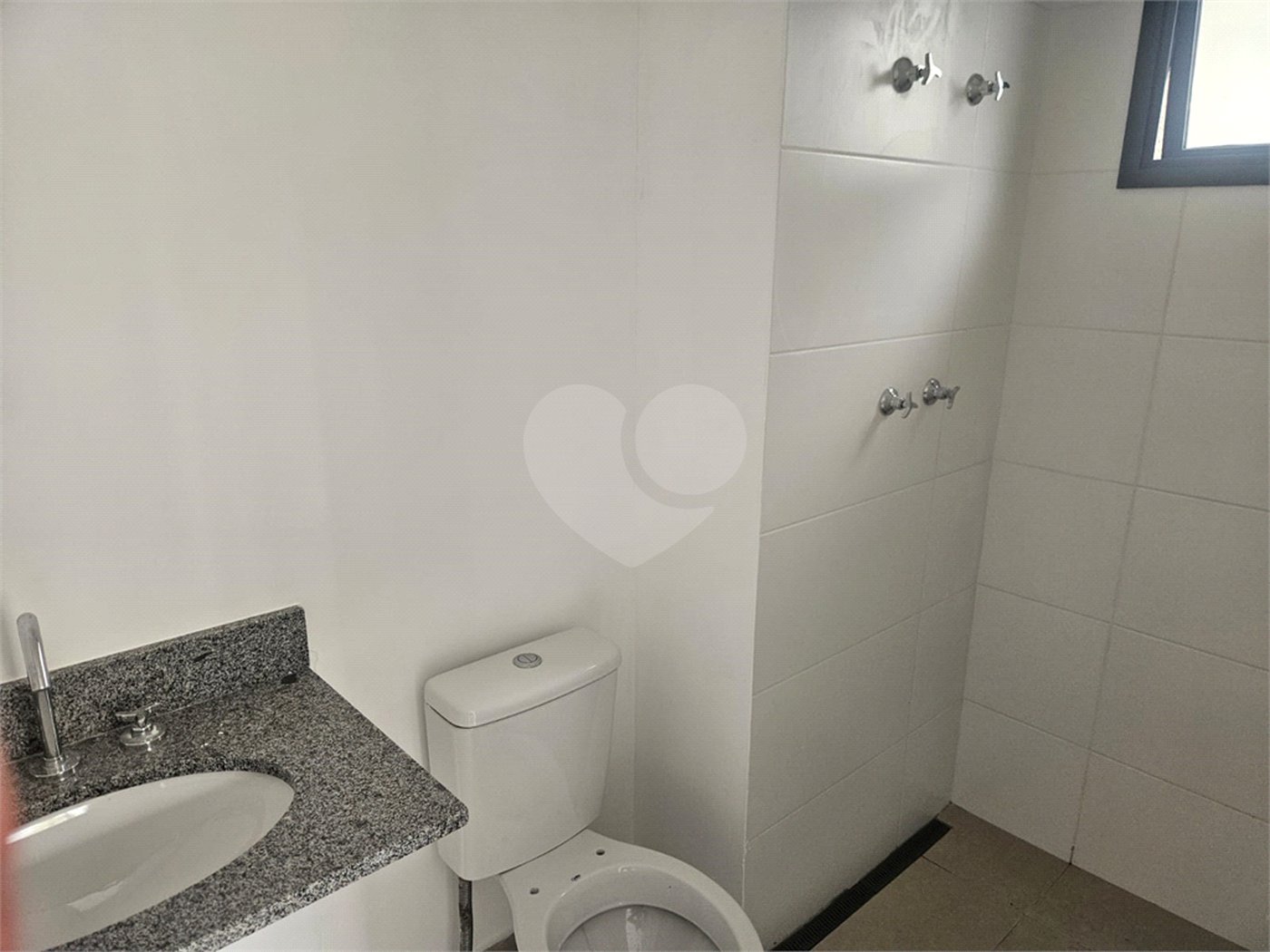 Apartamento à venda com 2 quartos, sendo 1 suíte,  em Cidade Monções, São Paulo, SP