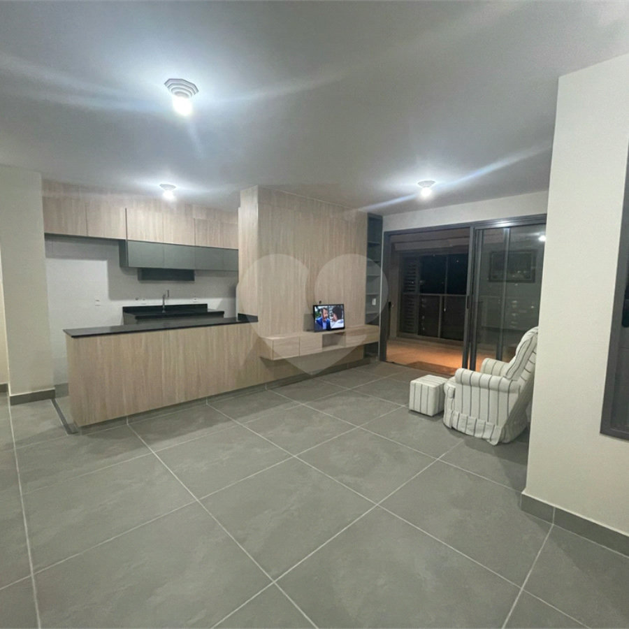Apartamento à venda com 2 suítes em Vila Mariana, São Paulo, SP