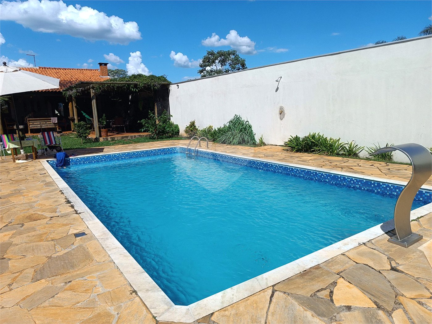 Chácara à venda com 3 quartos, sendo 1 suíte,  em Vila São Gonçalo, Itapetininga, SP