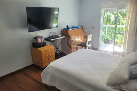 Apartamento à venda com 3 quartos, sendo 2 suítes, em Vila Uberabinha, São Paulo, SP