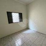 Casa à venda com 3 quartos, sendo 1 suíte, em Jardim Ártico, Araraquara, SP