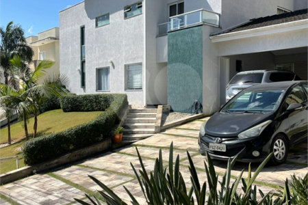 Casa à venda com 4 suítes no condomínio Aruã Lagos, Mogi das Cruzes - SP