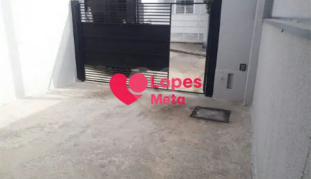 Casa à venda com 2 quartos, sendo 1 suíte,  em Residencial Estoril, Taubaté, SP