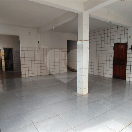 Salão para alugar em Chapadinha, Itapetininga, SP