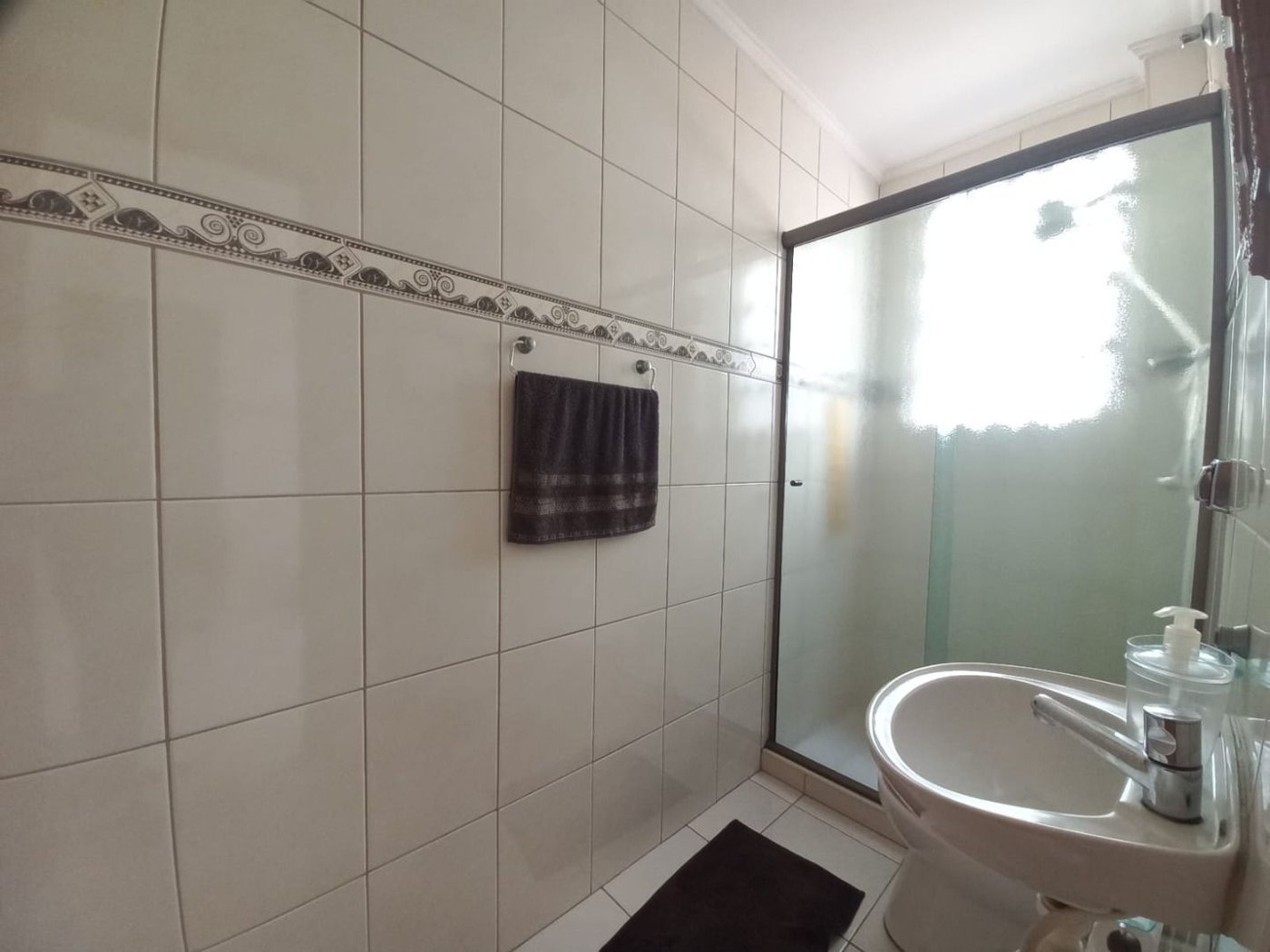 Belíssimo Apartamento de Frente, 3 Quartos, com Garagem Fechada, à Venda no Marapé – Santos/SP