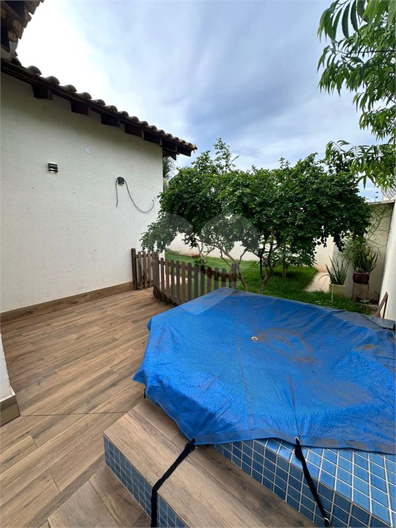 Casa à venda com 3 quartos, sendo 1 suíte, em Jardim Santa Marta, Cuiabá, MT
