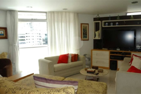Cobertura à venda ou para alugar com 4 quartos, sendo 2 suítes, em Vila Uberabinha, São Paulo, SP