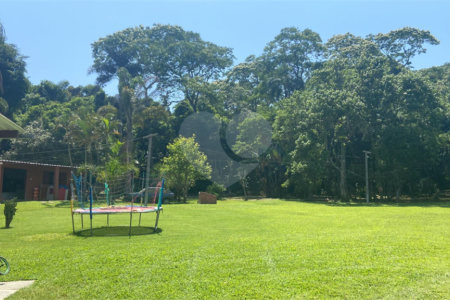 Terreno à venda em Parque Santa Rosa, Suzano, SP
