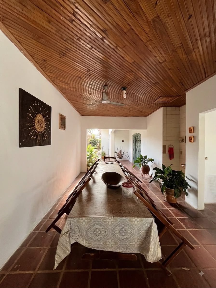 Casa à venda com 3 quartos, sendo 1 suíte, em Jardim das Oliveiras, Três Lagoas, MS