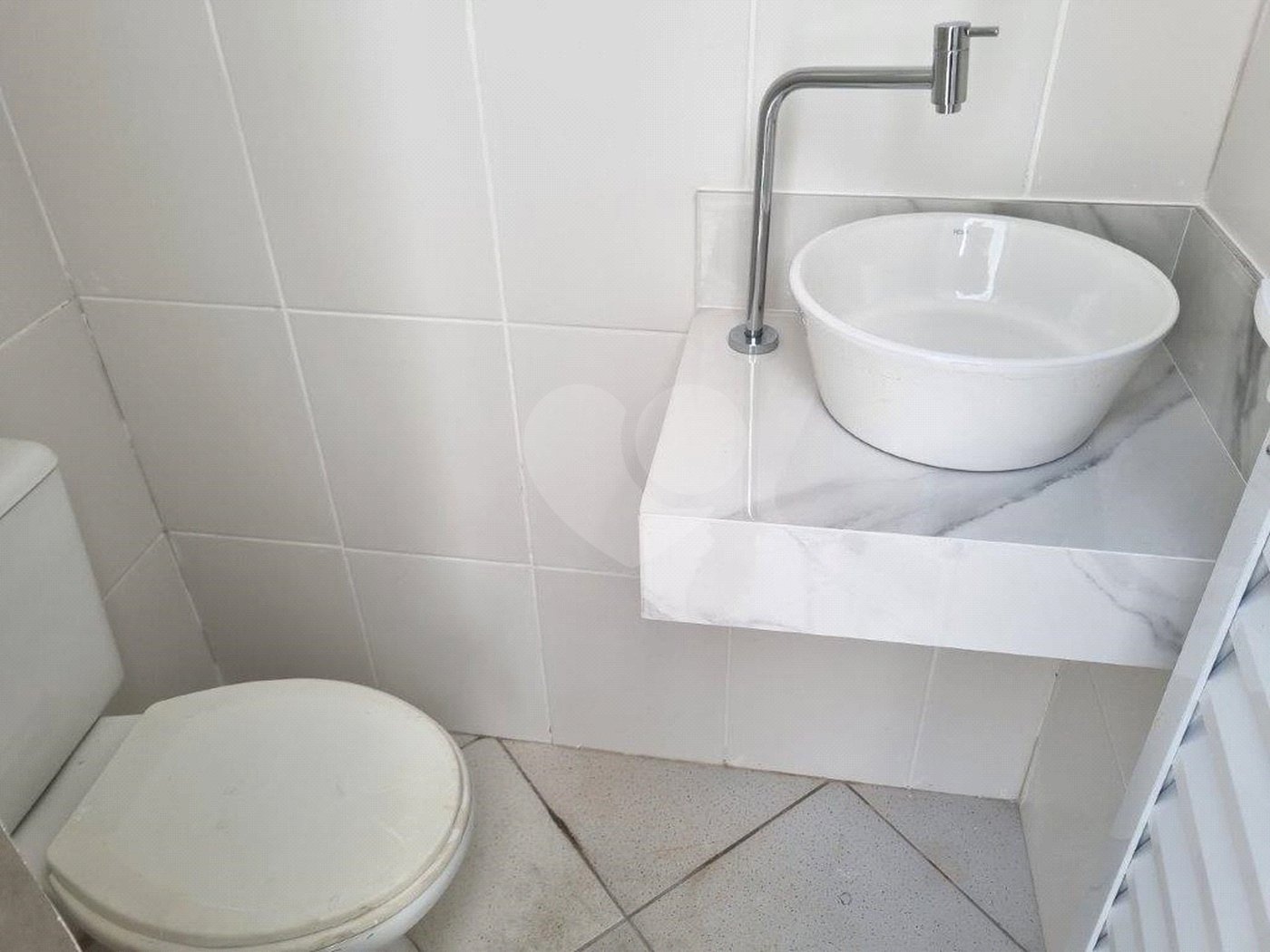 Casa à venda com 3 quartos, sendo 2 suítes,  em Mirandópolis, São Paulo, SP
